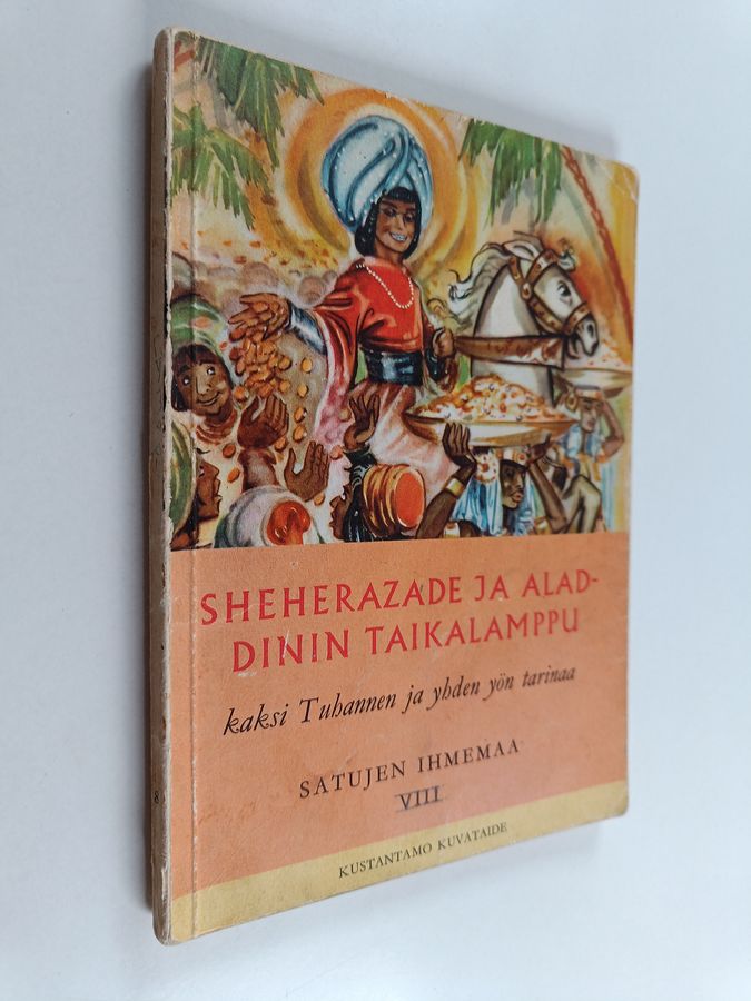Sheherazade ja Aladinin taikalamppu : kaksi Tuhannen ja yhden yön tarinaa
