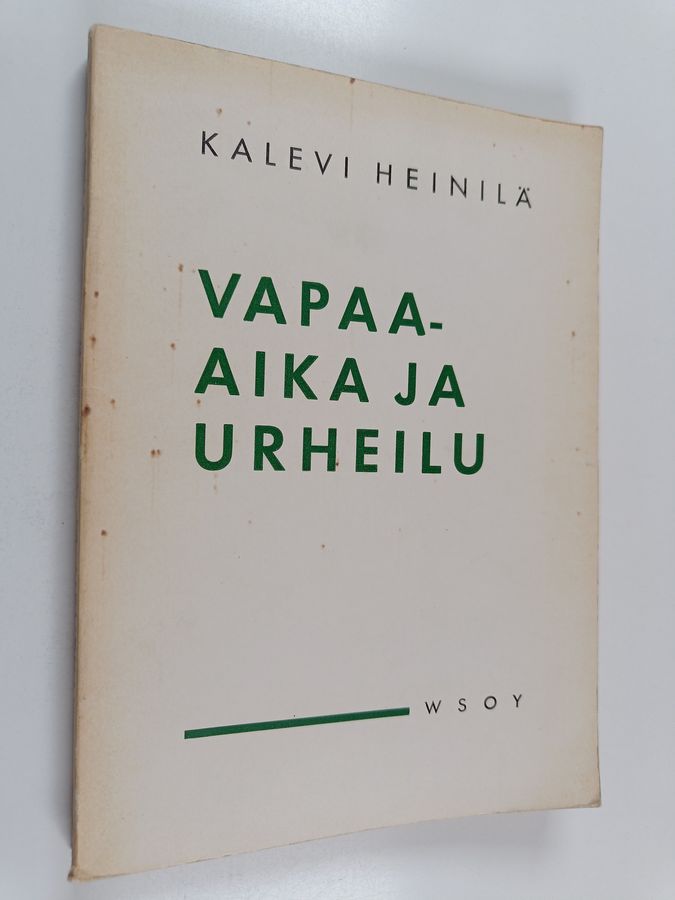 Vapaa-aika ja urheilu : sosiologinen tutkimus miesten vapaa-ajan käytöstä ja urheiluharrastuksesta