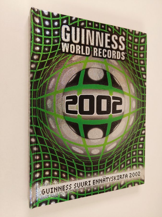 Guinness suuri ennätyskirja 2002
