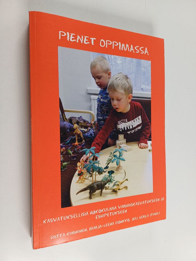 Pienet oppimassa