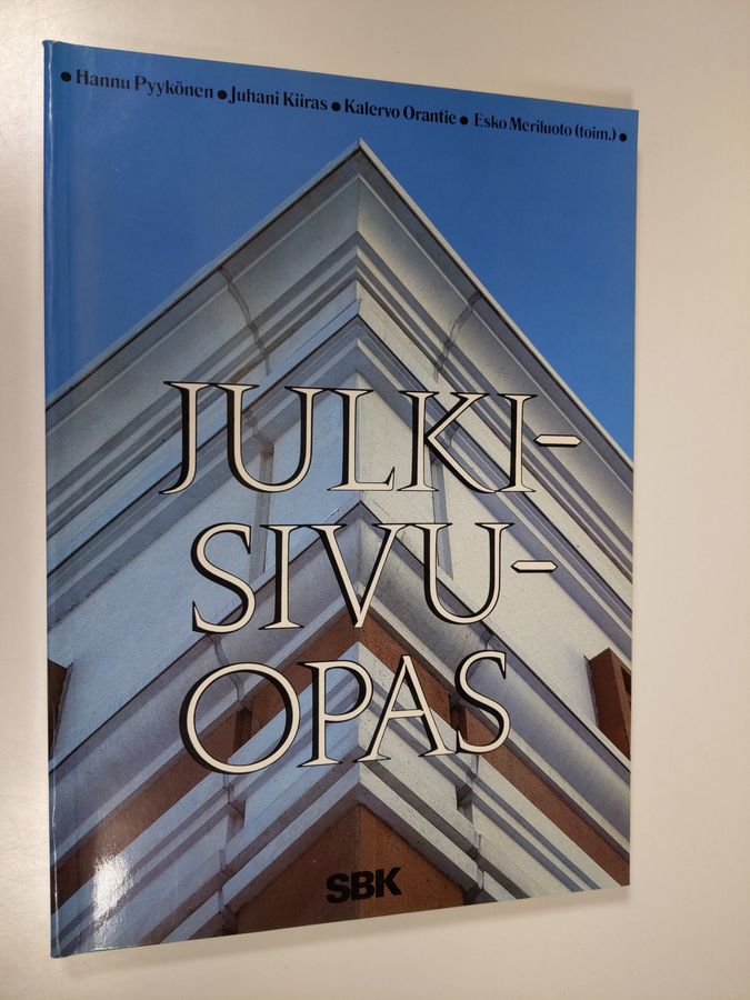Julkisivuopas