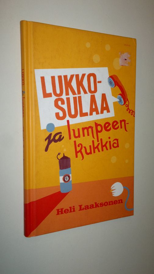 Heli Laaksonen : Lukkosulaa ja lumpeenkukkia : kaksinäytöksinen hapankomedia : Laitila - Kouvola - Tartto 2006-2007