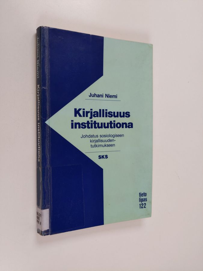 Kirjallisuus instituutiona