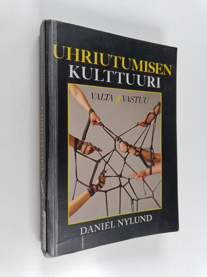Uhriutumisen kulttuuri