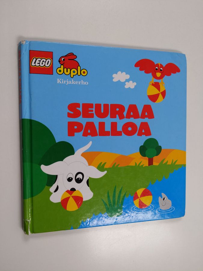 Seuraa palloa
