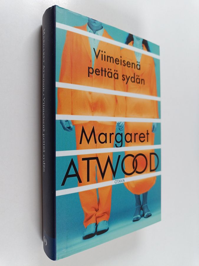 Margaret Atwood : Viimeisenä pettää sydän
