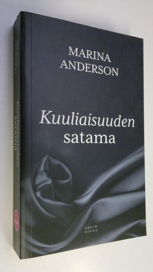 Marina Anderson : Kuuliaisuuden satama