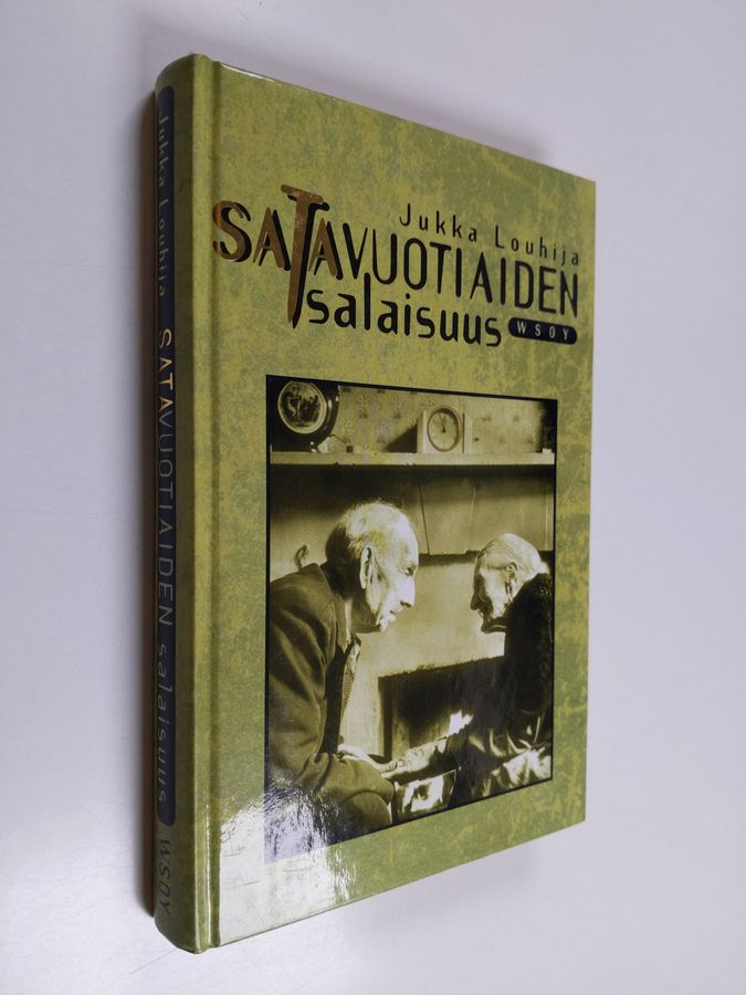 Satavuotiaiden salaisuus