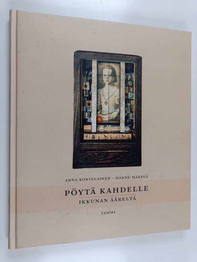 Pöytä kahdelle - ikkunan ääreltä