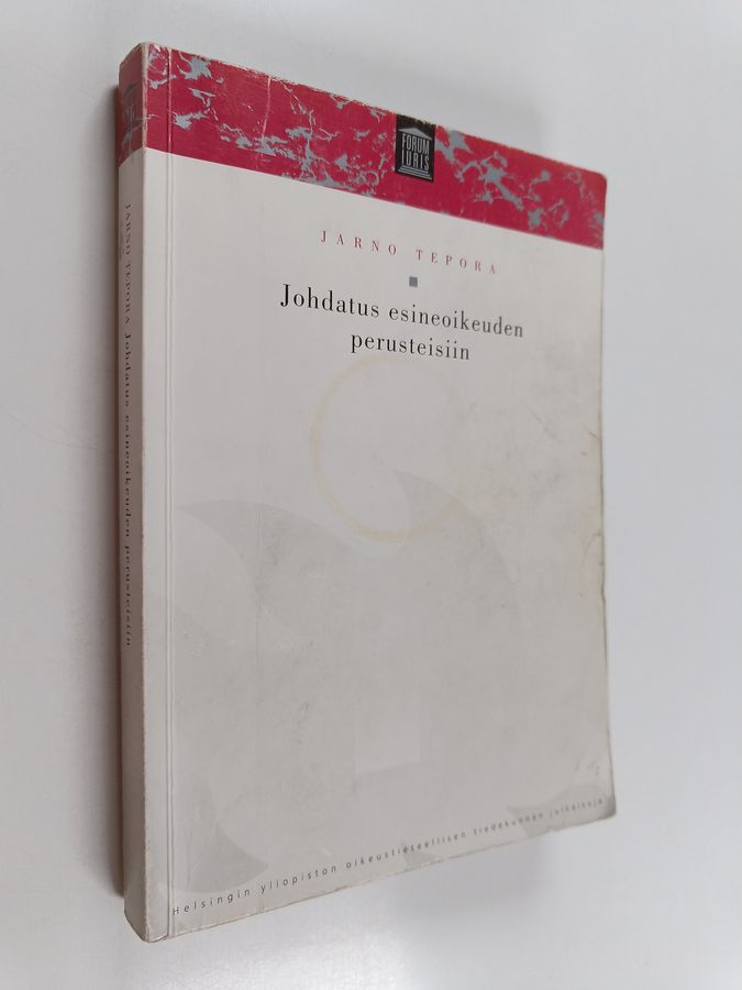 Johdatus esineoikeuden perusteisiin