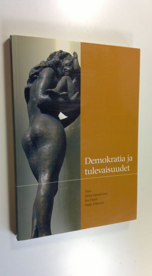 Demokratia ja tulevaisuudet