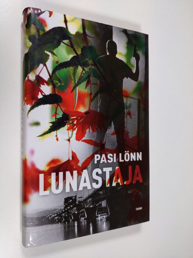 Pasi Lönn : Lunastaja