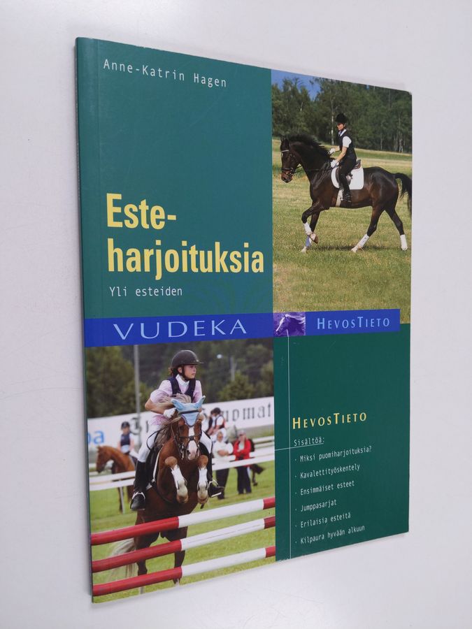 Anne-Katrin Hagen : Esteharjoituksia : yli esteiden