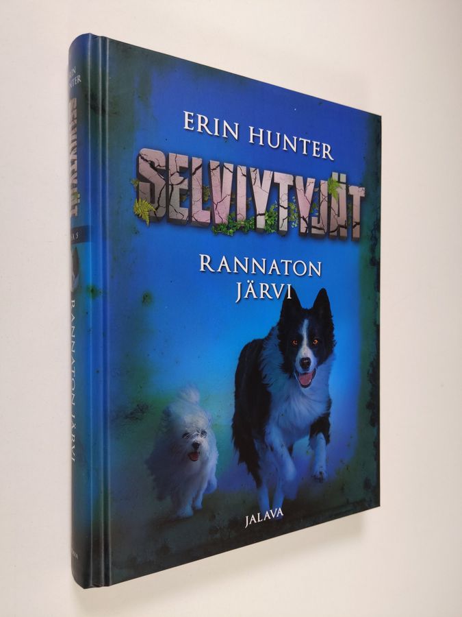 Erin Hunter : Rannaton järvi