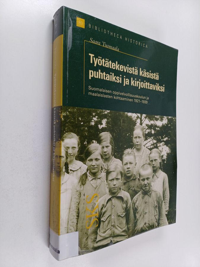 Työtätekevistä käsistä puhtaiksi ja kirjoittaviksi