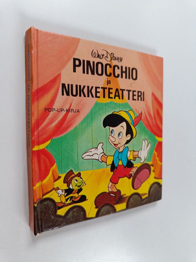 Pinocchio ja nukketeatteri