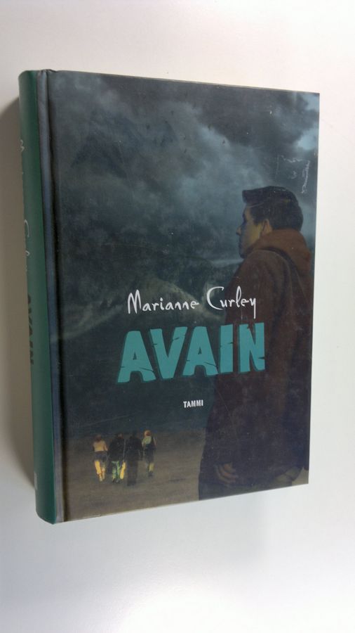 Marianne Curley : Avain