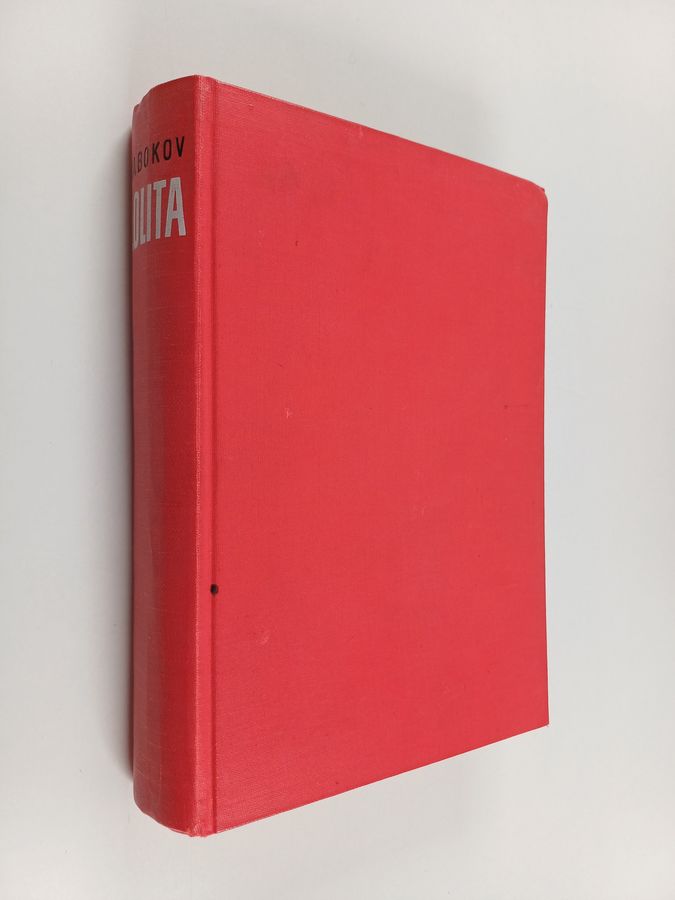 Vladimir Nabokov : Lolita