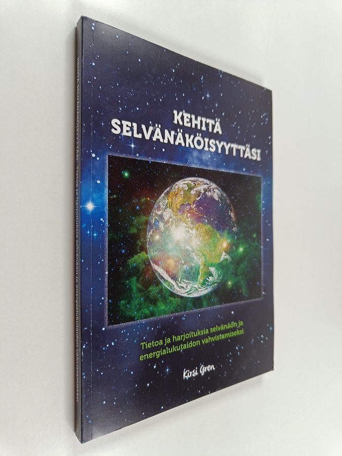 Kehitä selvänäköisyyttäsi