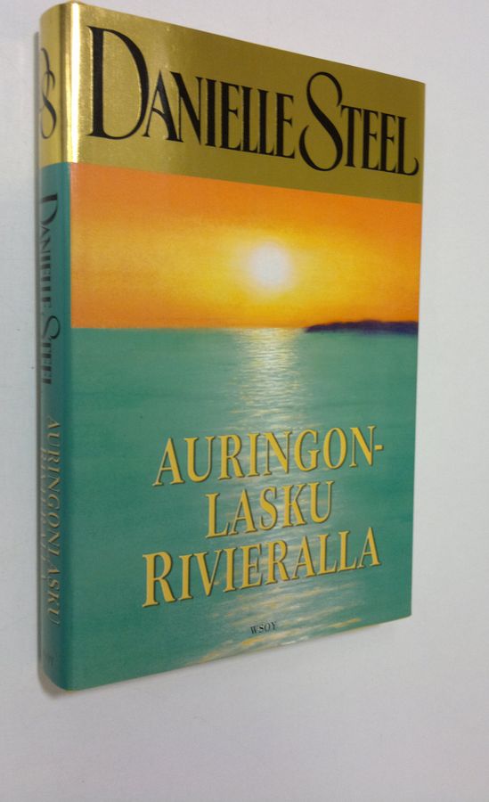 Auringonlasku Rivieralla