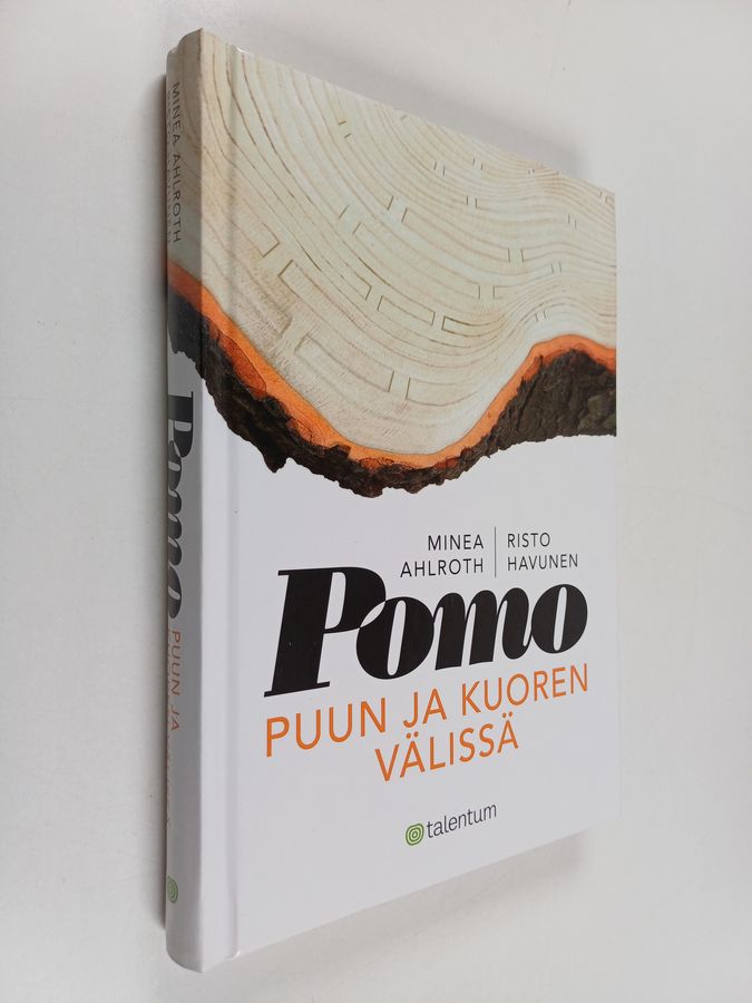 Pomo puun ja kuoren välissä