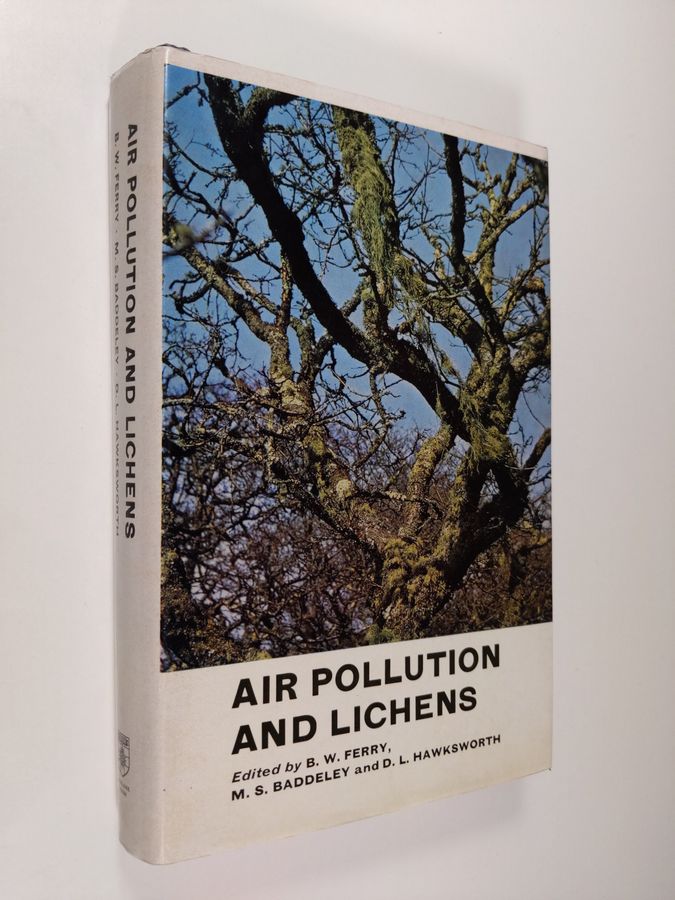 Air Pollution and Lichens