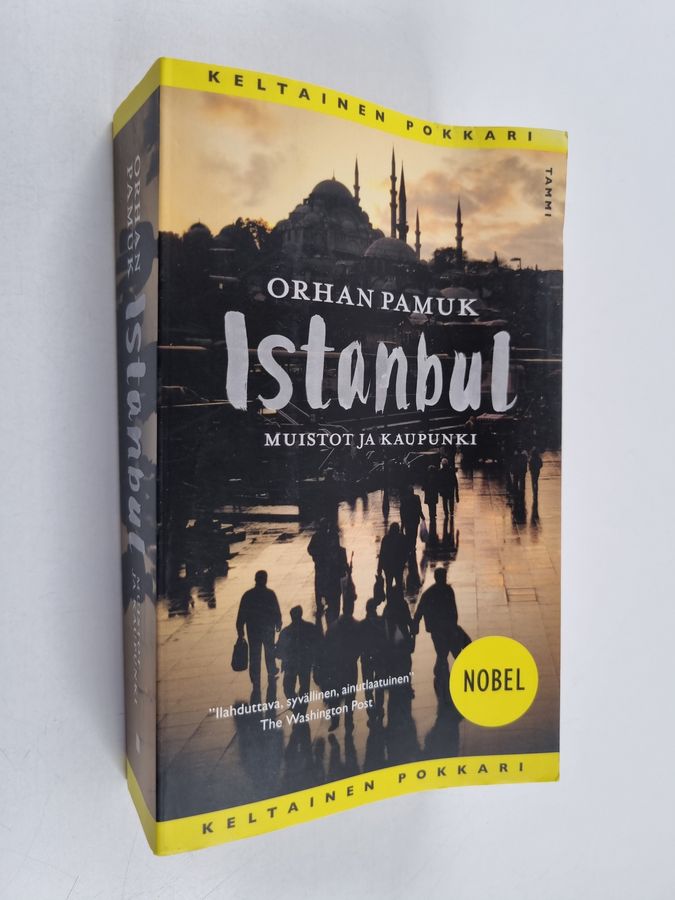 Orhan Pamuk : Istanbul : muistot ja kaupunki
