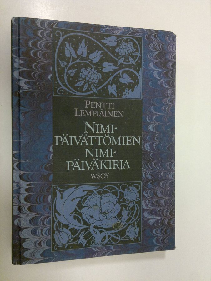Pentti Lempiäinen : Nimipäivättömien nimipäiväkirja