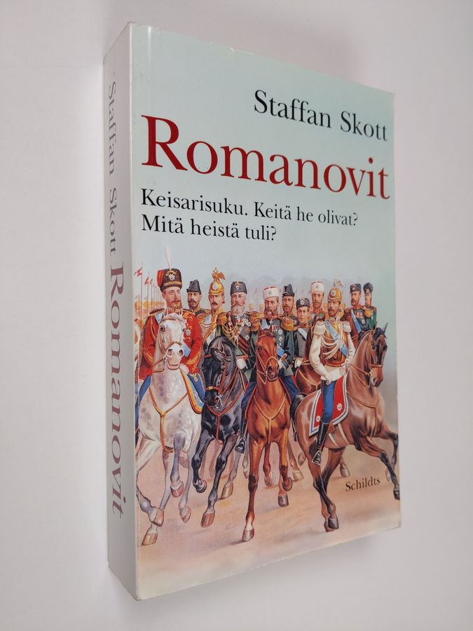 Romanovit