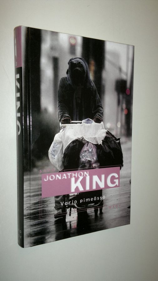 Jonathon King : Varjo pimeässä