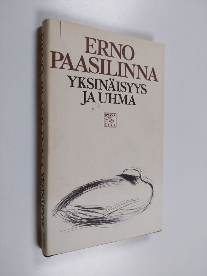 Erno Paasilinna : Yksinäisyys ja uhma : esseitä kirjallisuudesta