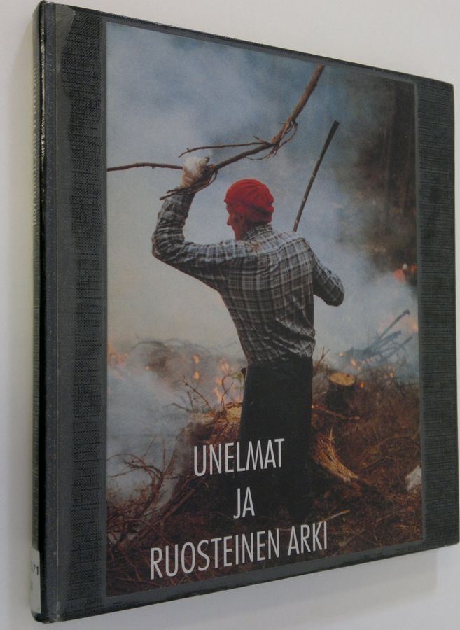 Jyrki Kiiskinen : Unelmat ja ruosteinen arki