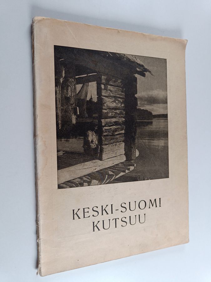Keski-Suomi kutsuu : Keski-Suomen matkailijayhdistyksen 50-vuotisjulkaisu