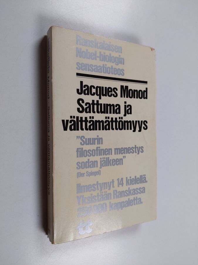 Sattuma ja välttämättömyys