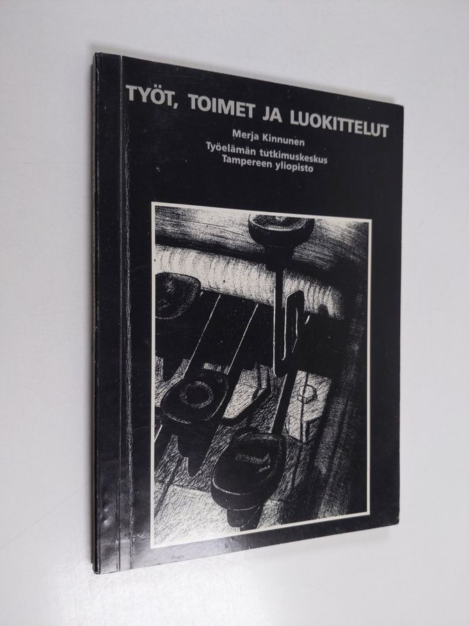 Työt, toimet ja luokittelut