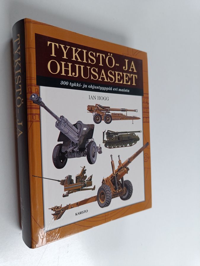 Ian Hogg : Tykistö- ja ohjusaseet
