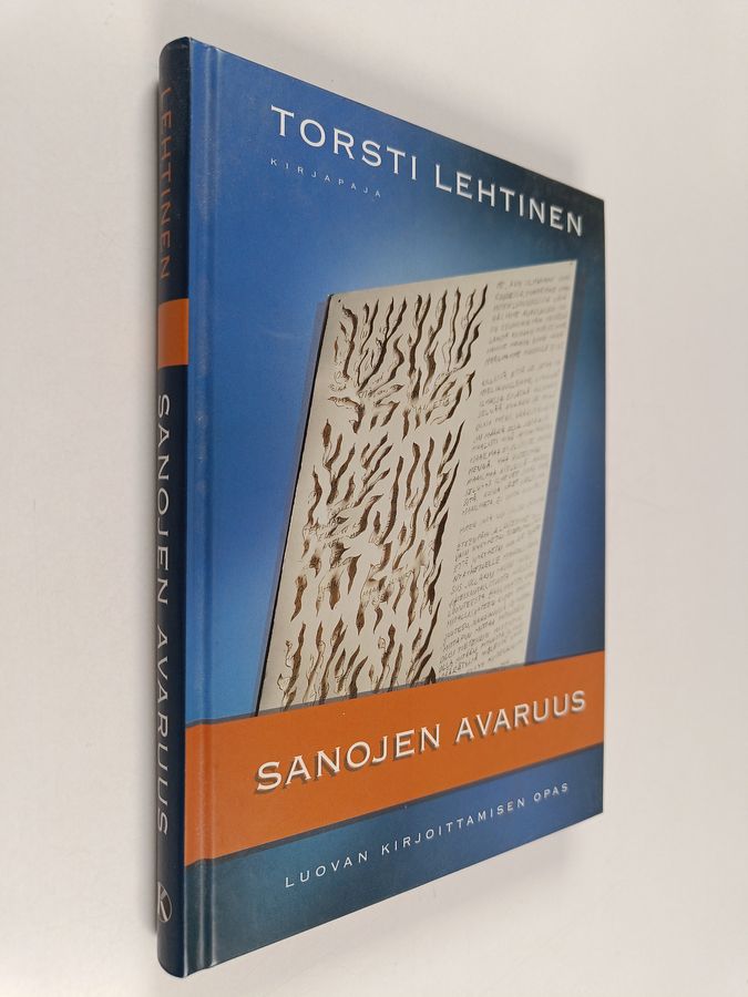 Torsti Lehtinen : Sanojen avaruus : luovan kirjoittamisen opas