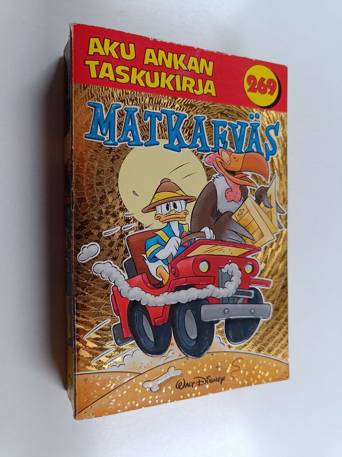 Walt Disney : Matkaeväs