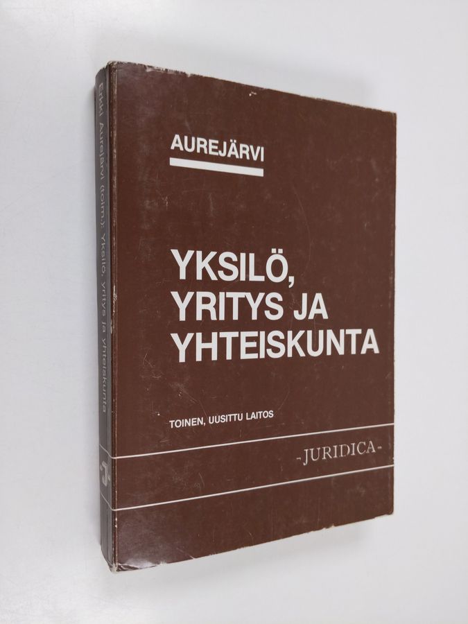 Yksilö, yritys ja yhteiskunta