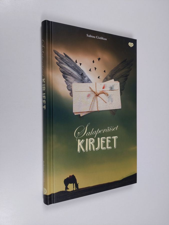 Sabine Giebken : Salaperäiset kirjeet