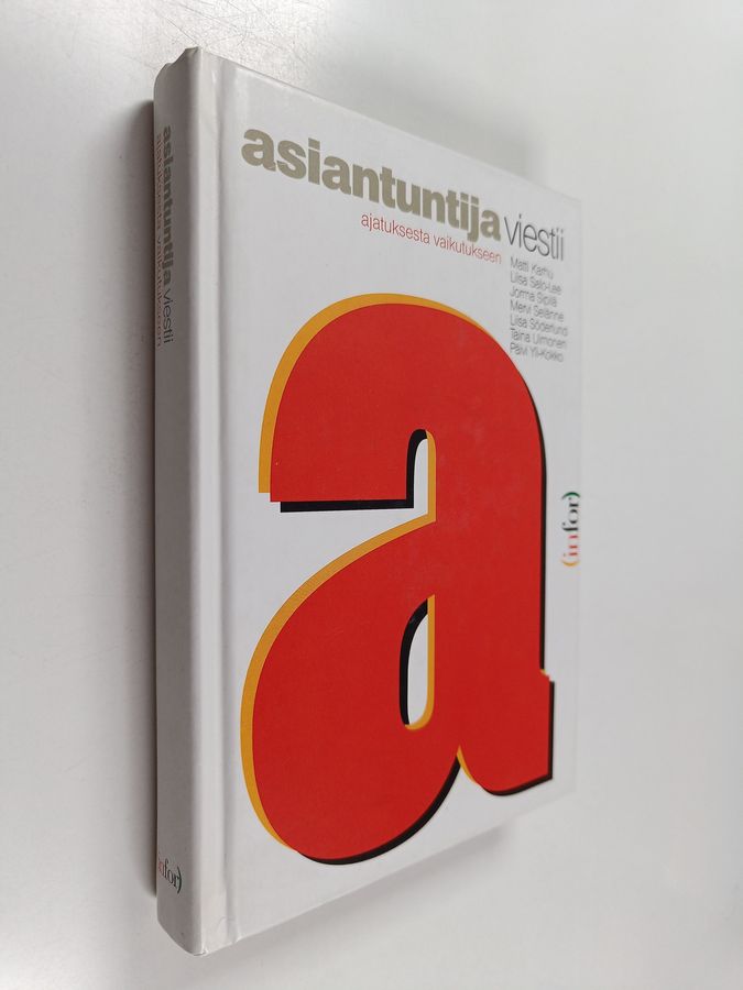 Asiantuntija viestii