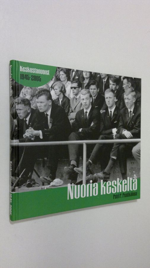 Nuoria keskeltä
