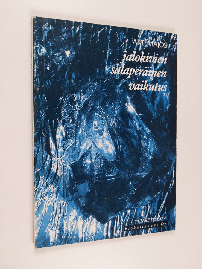 Jalokivien salaperäinen vaikutus