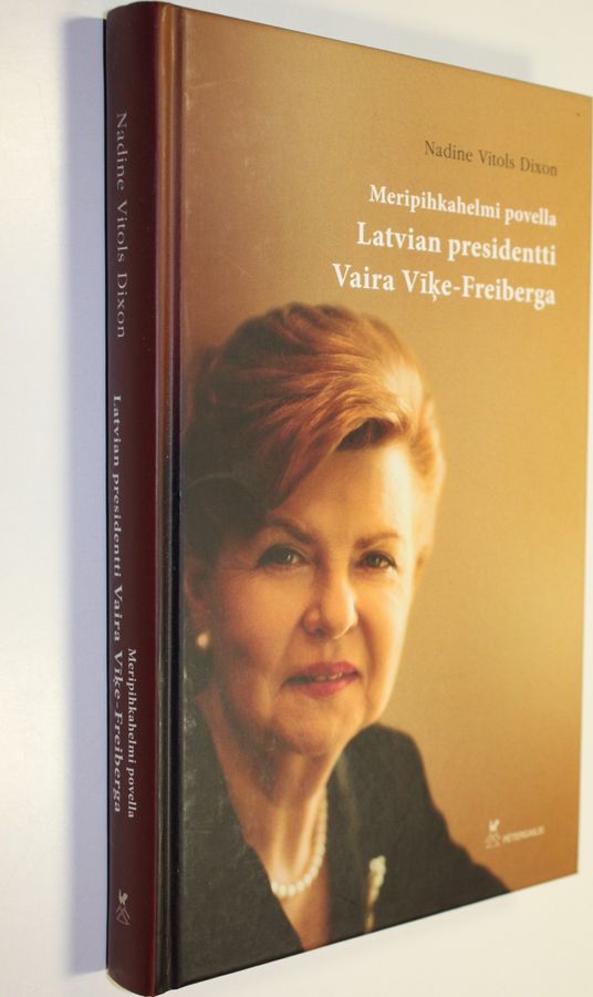 Meripihkahelmi povella