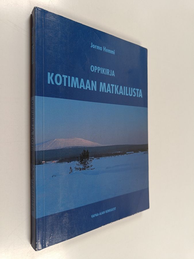 Oppikirja kotimaan matkailusta