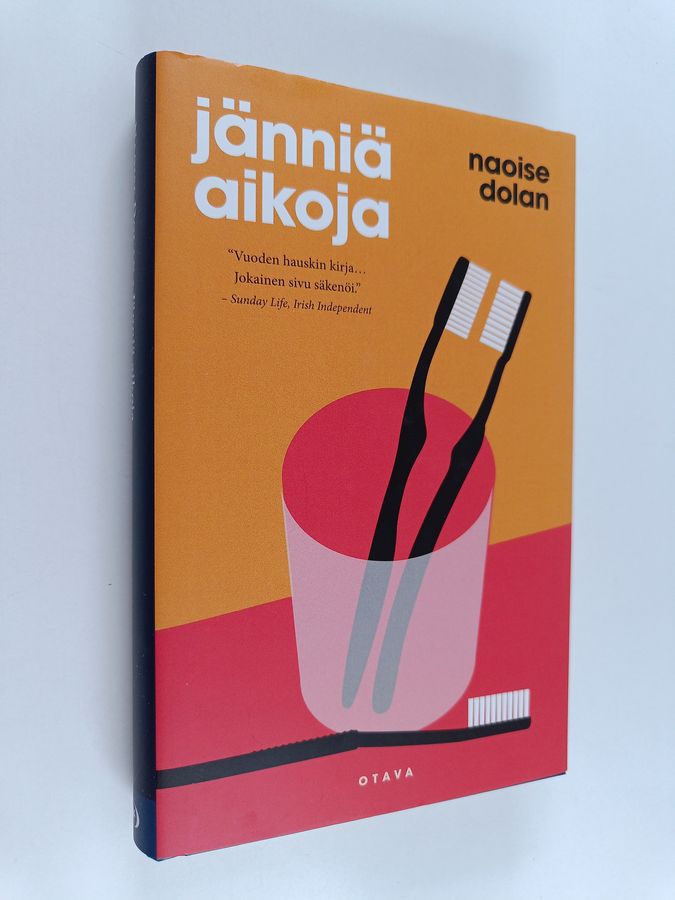 Naoise Dolan : Jänniä aikoja