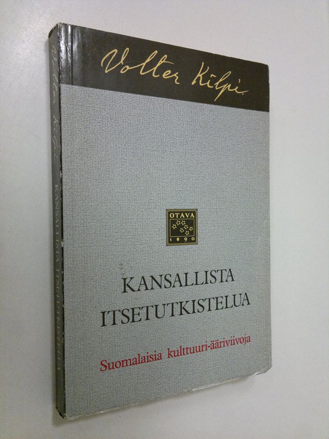 Kansallista itsetutkistelua