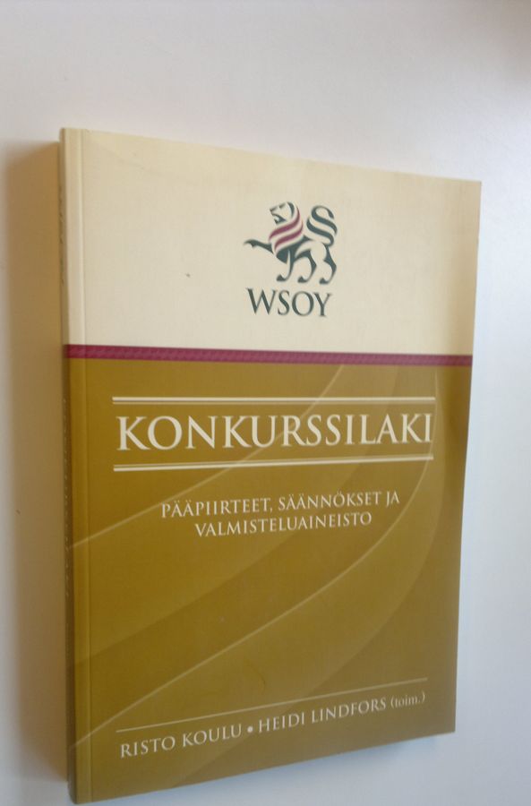 Risto ym. (toim.) Koulu : Konkurssilaki : pääpiirteet, säännökset ja valmisteluaineisto