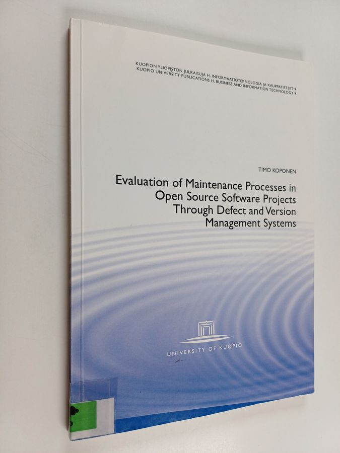 Evaluation of maintenance processes in open source software projects through defect and version management systems