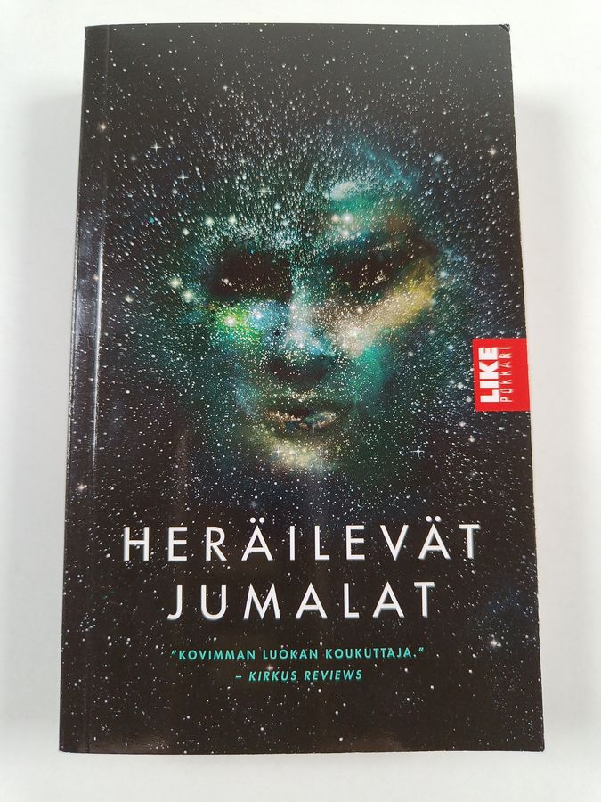 Sylvain Neuvel : Heräilevät jumalat : Themis-kansioiden toinen kirja